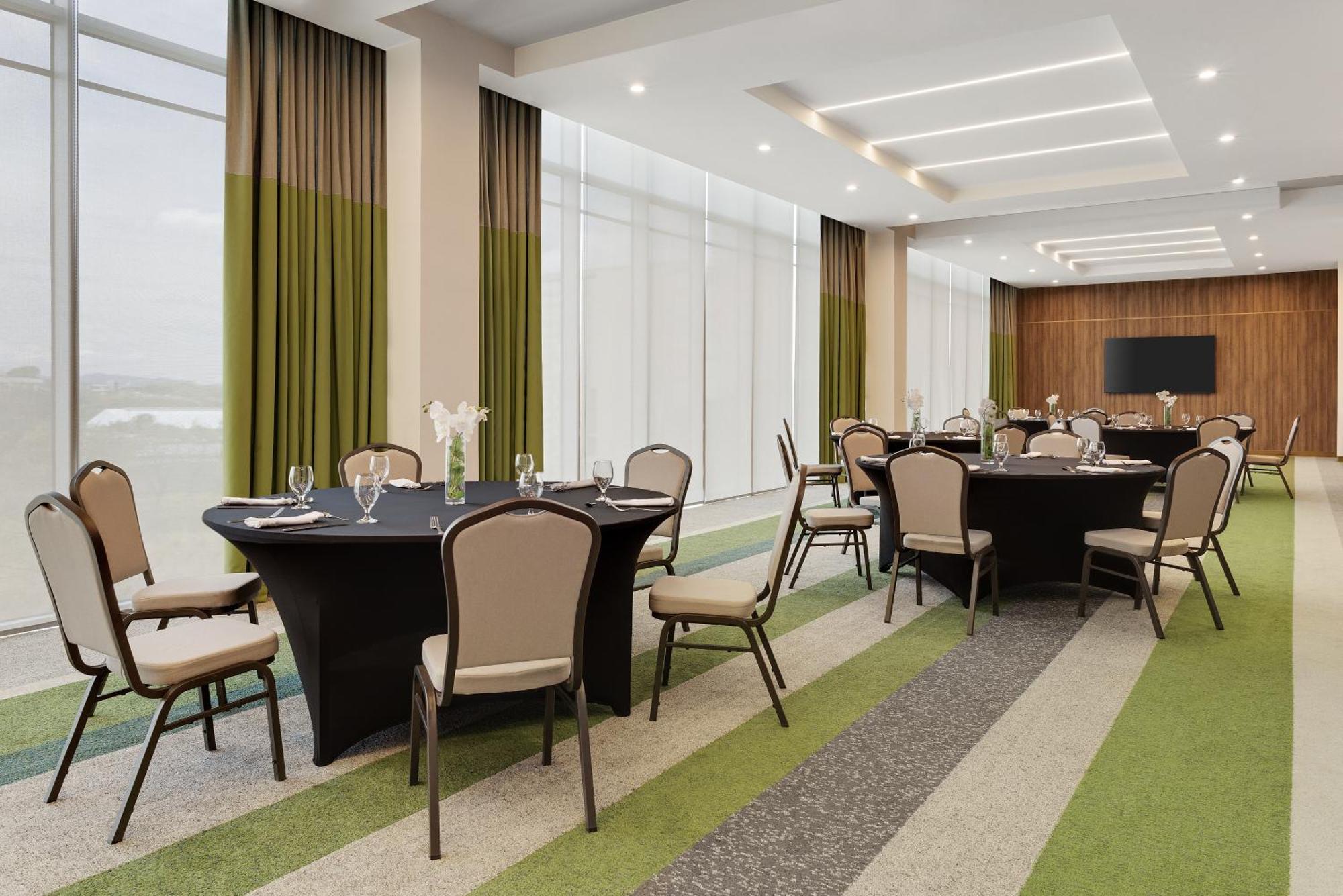 Hilton Garden Inn San Jose Airport City Mall Alajuela Buitenkant foto